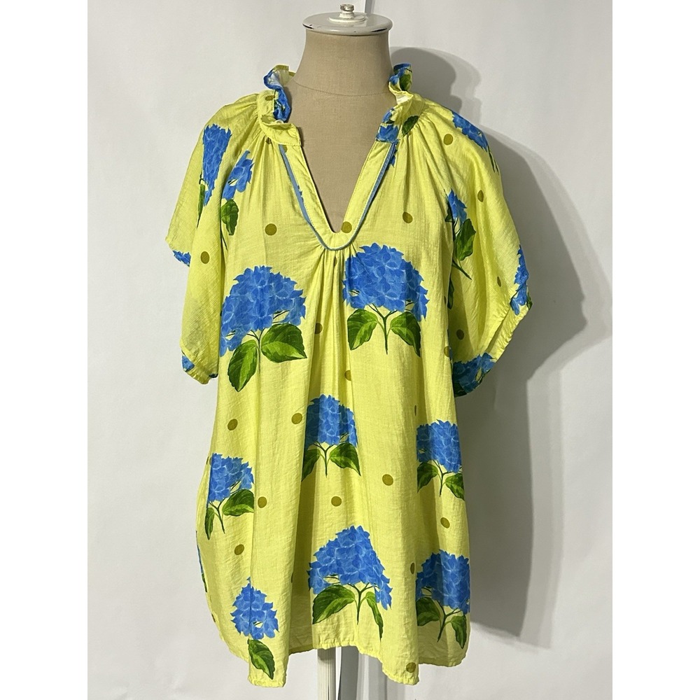 Umgee Green Blue Hydrangeas Print V Neck Flutter Sleeve Top